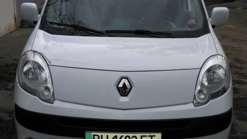 Renault Kangoo білий бегемотик 2