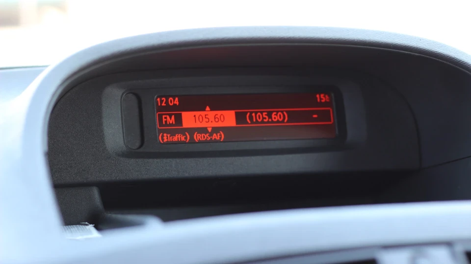 Renault Kangoo Білий KANGOO E)(TRA 3