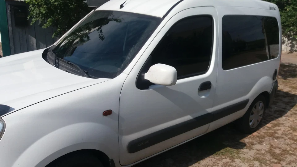 Renault Kangoo Білий кінь 2