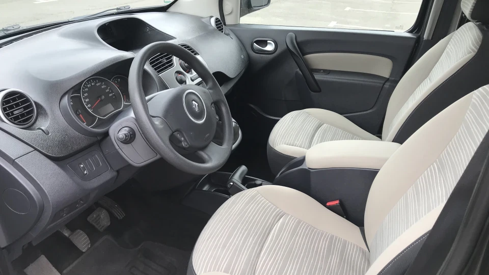 Renault Kangoo Білий Сценик 2