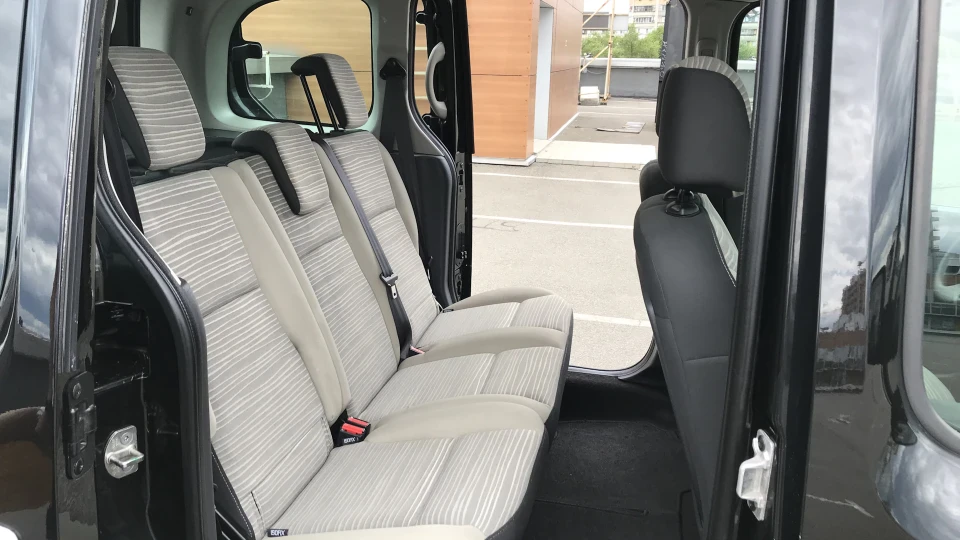 Renault Kangoo Білий Сценик 3
