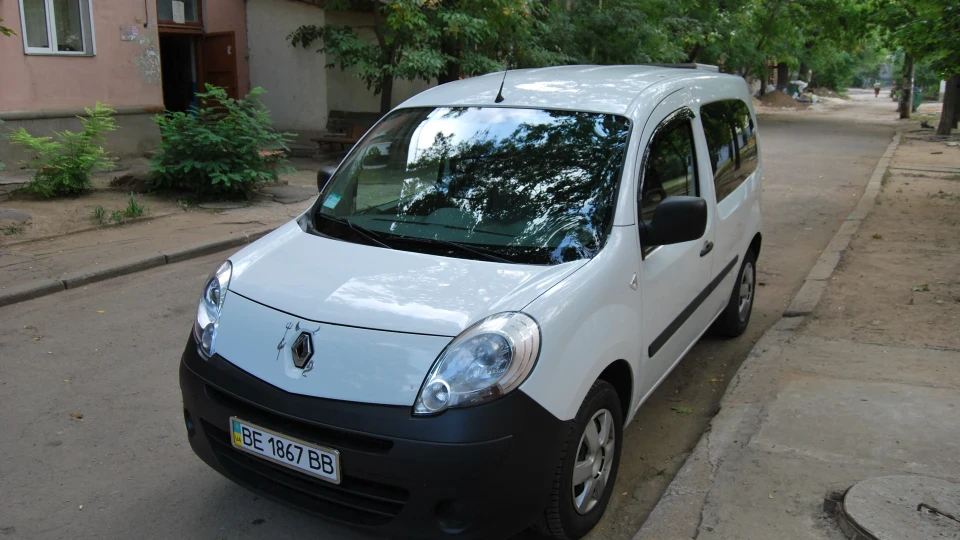 Renault Kangoo Білий
