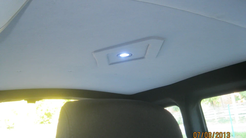 Renault Kangoo чорний металік 3