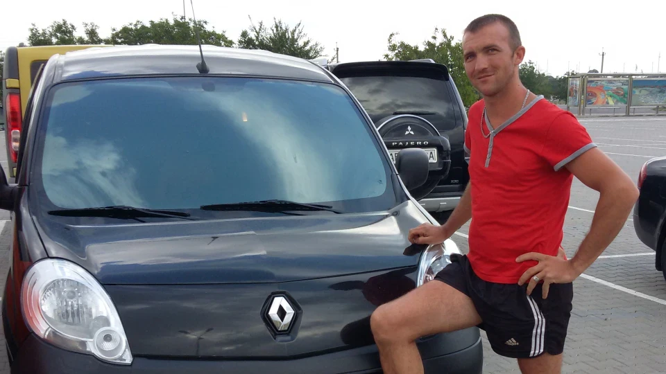 Renault Kangoo Чорний перламутр 2