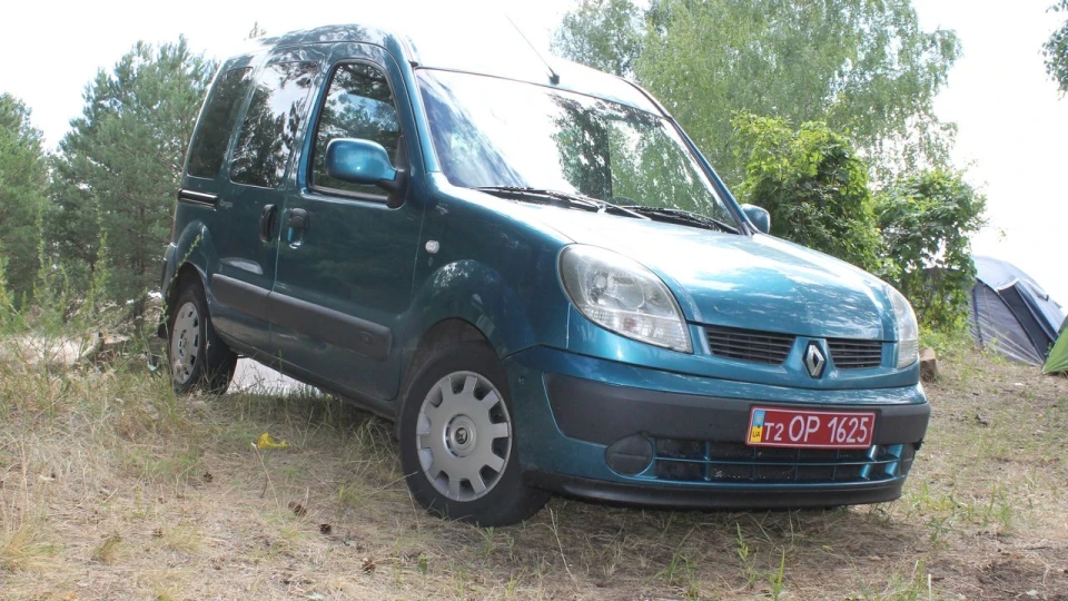 Renault Kangoo Чобіток 2