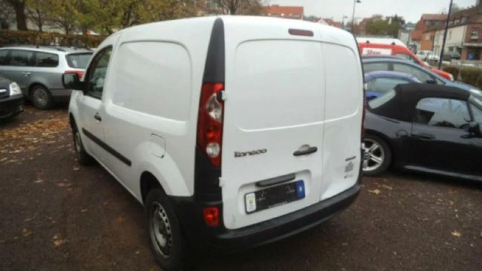 Renault Kangoo Французька кенгурушка 3