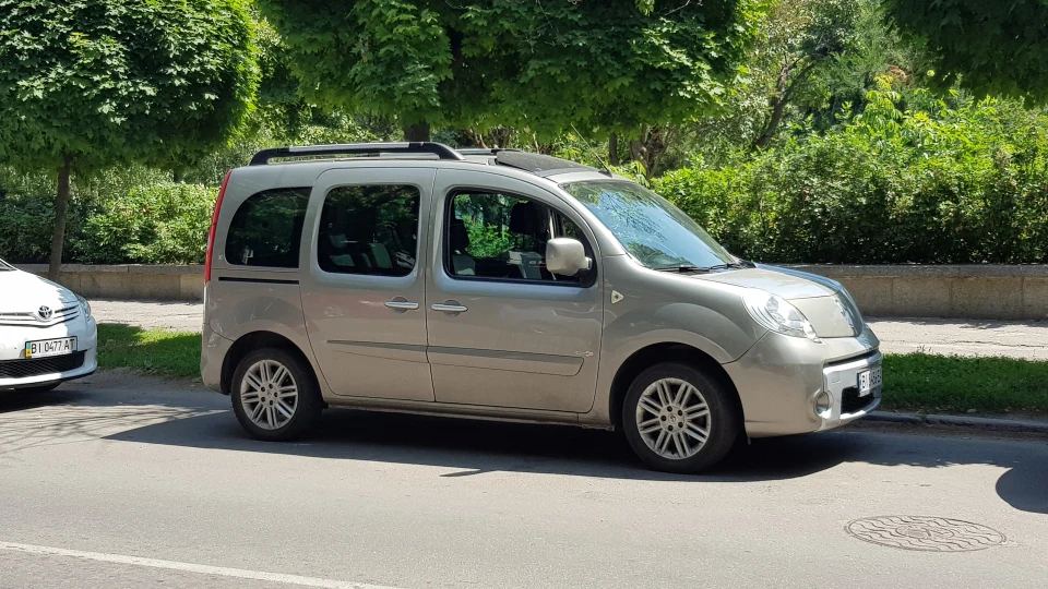 Renault Kangoo Кабанчик TomTom Edition 2