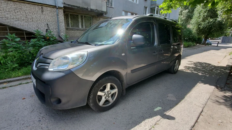 Renault Kangoo Kangoo сірий 2