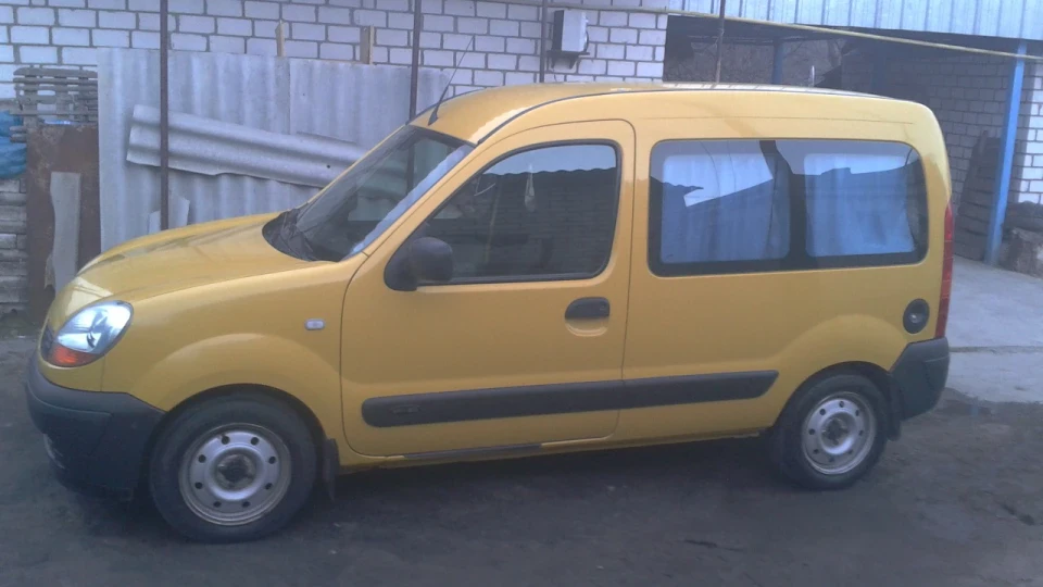 Renault Kangoo ЛАСТІВКА dci85