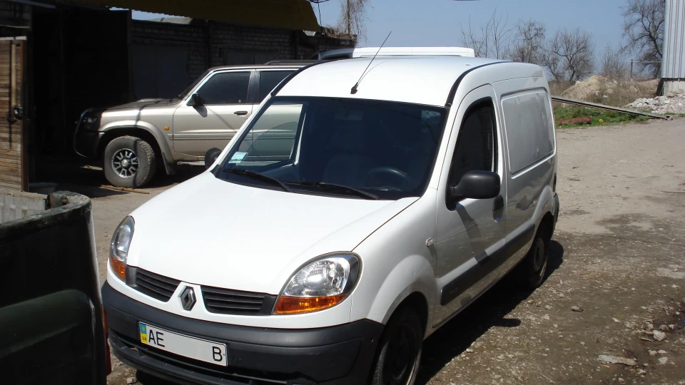 Renault Kangoo light truck 2
