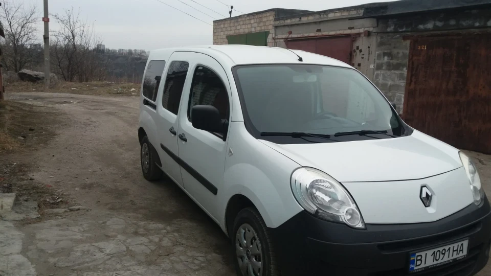 Renault Kangoo MAXI 4