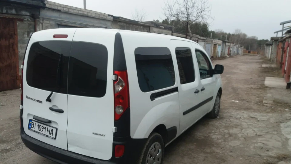 Renault Kangoo MAXI 5