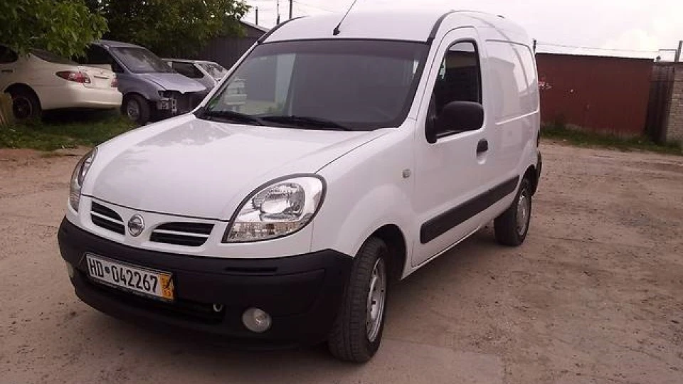 Renault Kangoo NISSAN ДОБРИЙ САМУРАЙ