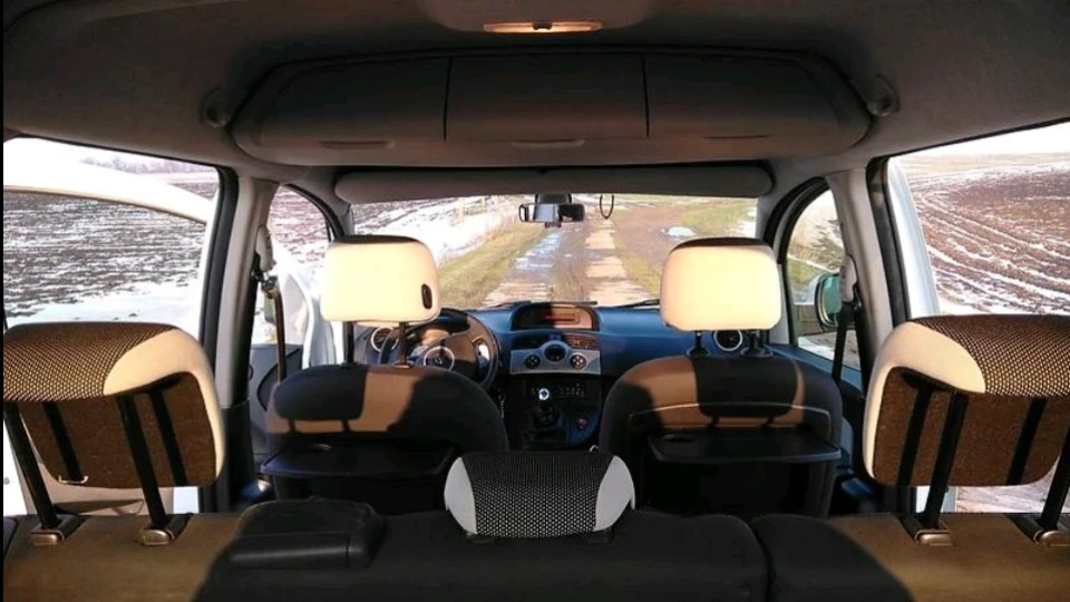 Renault Kangoo Passion car 5