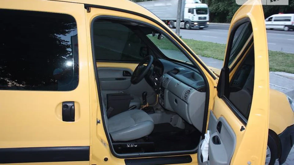 Renault Kangoo Печкін 4