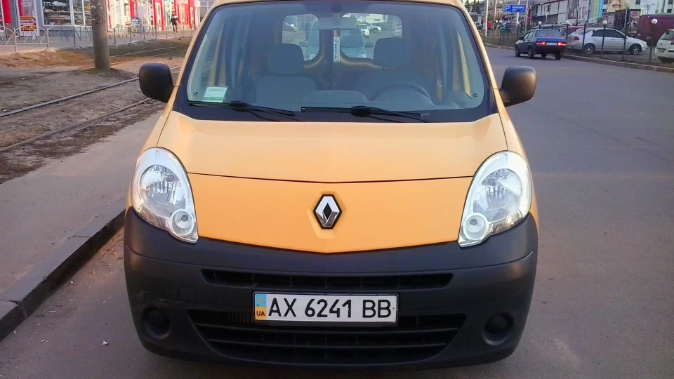 Renault Kangoo PIKACHU 2