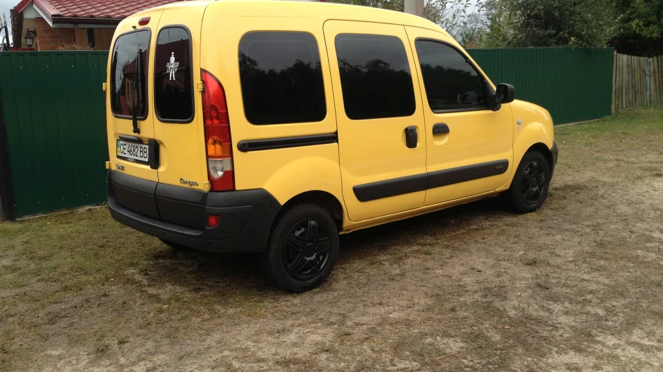 Renault Kangoo майже New Beetle 5
