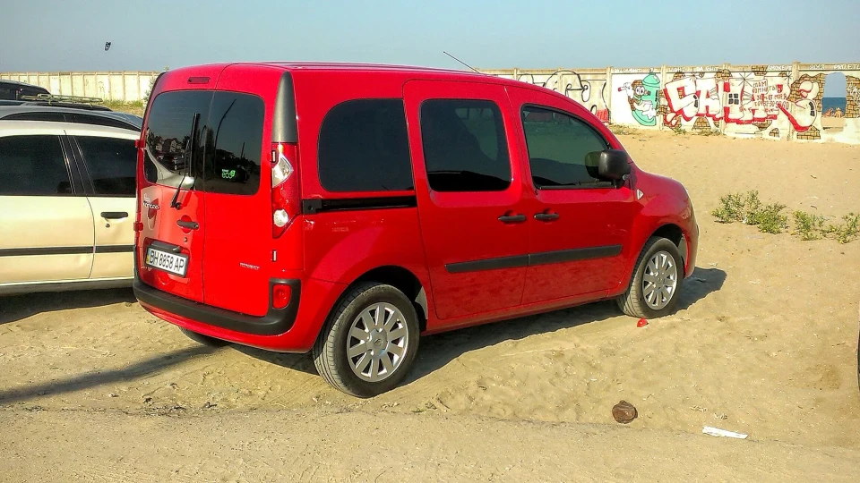 Renault Kangoo PoKeMoN 3