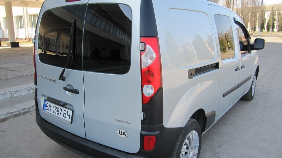 Renault Kangoo Сірий Кенгуру 5