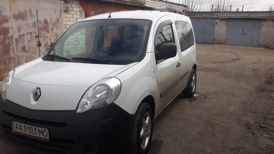 Renault Kangoo СВІНГО NEW 3