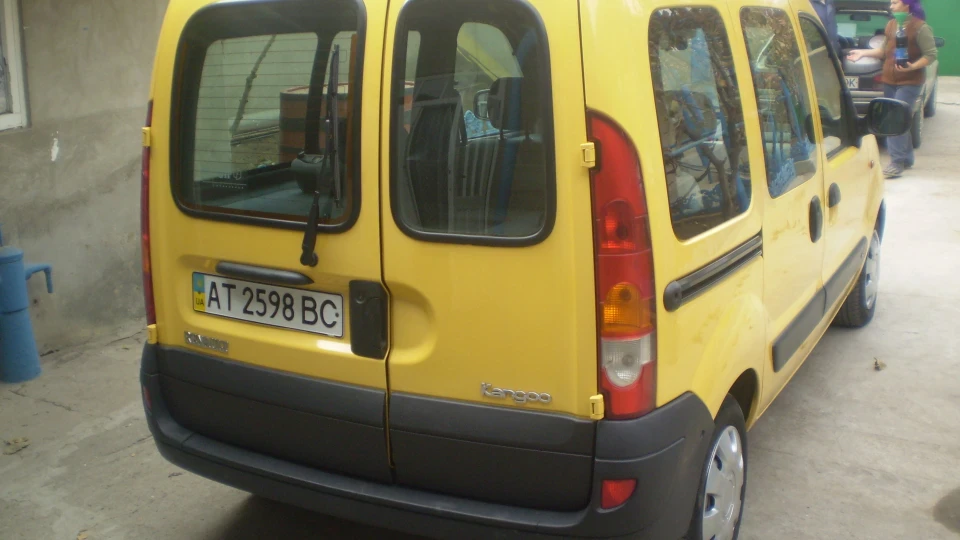 Renault Kangoo ЖОВТИК 3