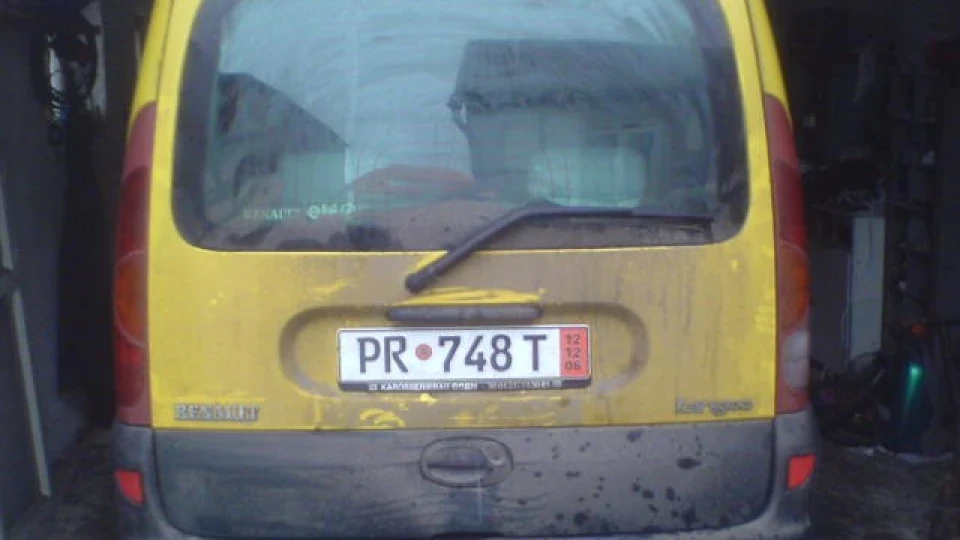 Renault Kangoo Жовтий коник)