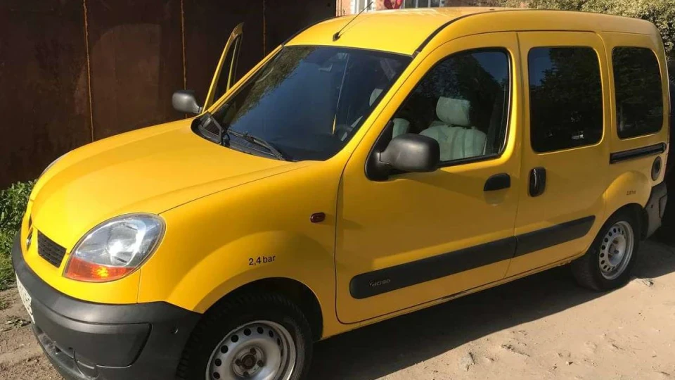 Renault Kangoo Жовтий