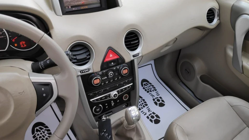 Renault Koleos Чорна перлина 4