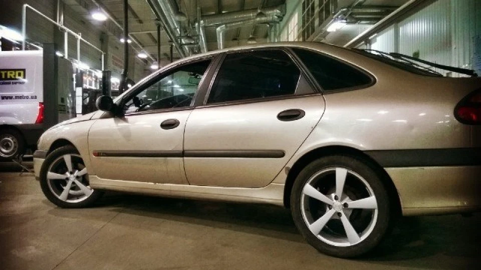 Renault Laguna 1.8 16V 5