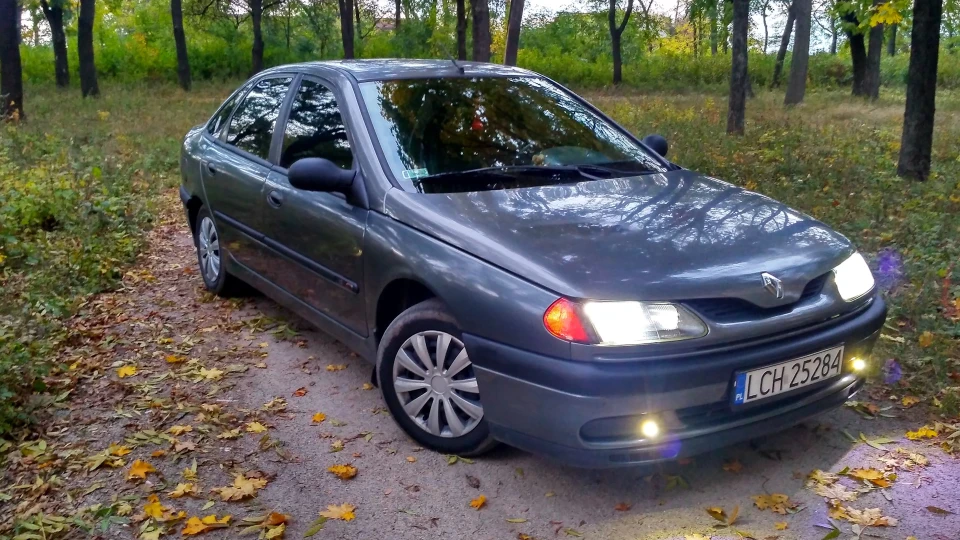 Renault Laguna 1.8 RT
