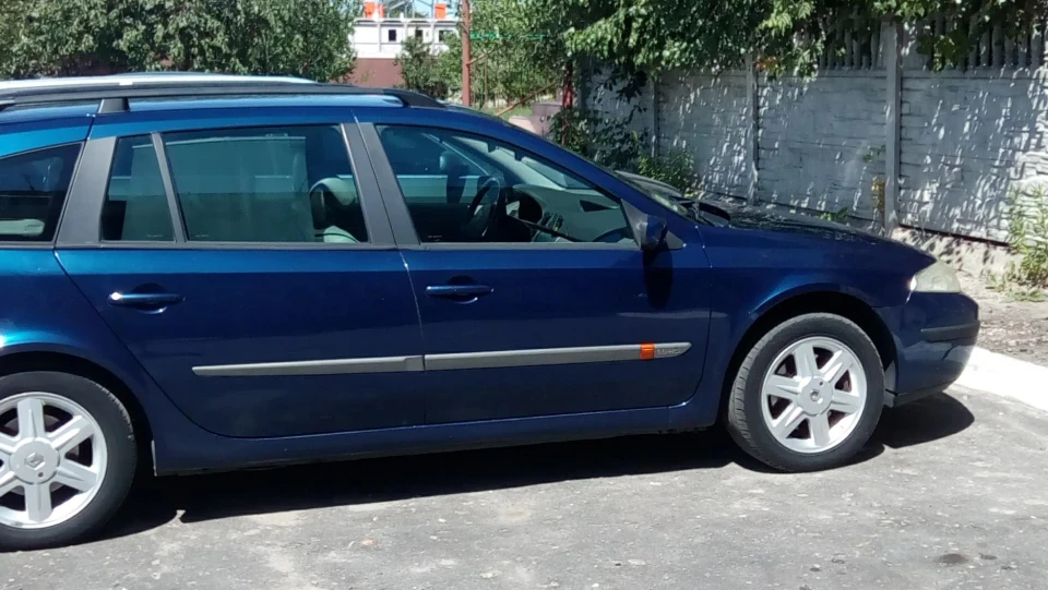 Renault Laguna 1.9 dCi F9Q 750 120 л.с. 2