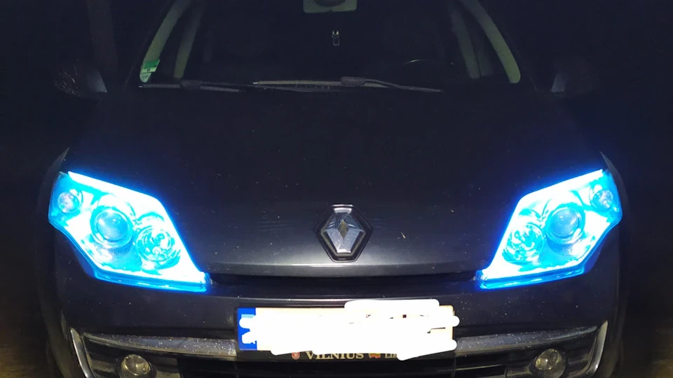 Renault Laguna 2.0dci M9R742 2