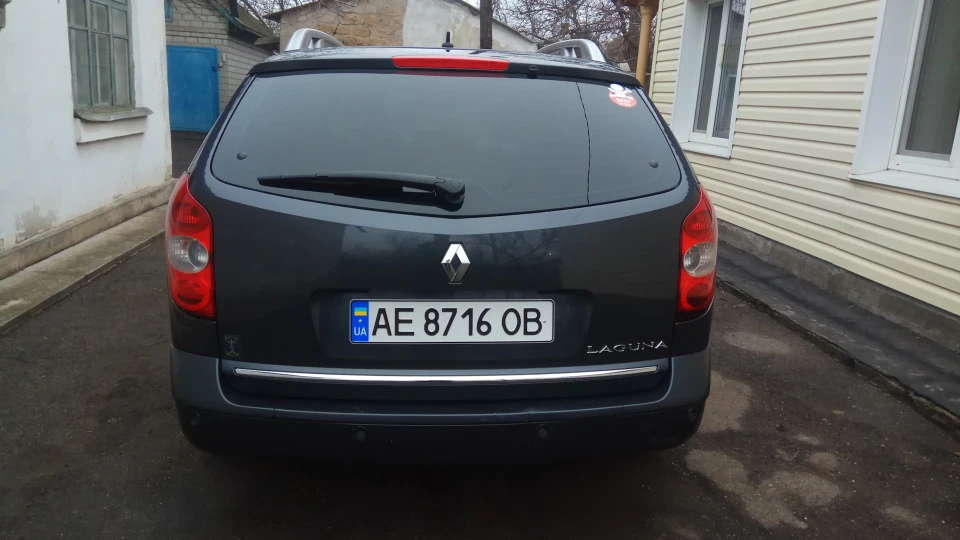 Renault Laguna 2.2 турбо універсал 3