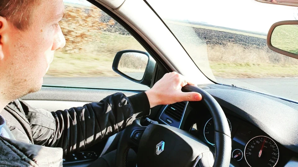 Renault Laguna 4 CONTROL 3