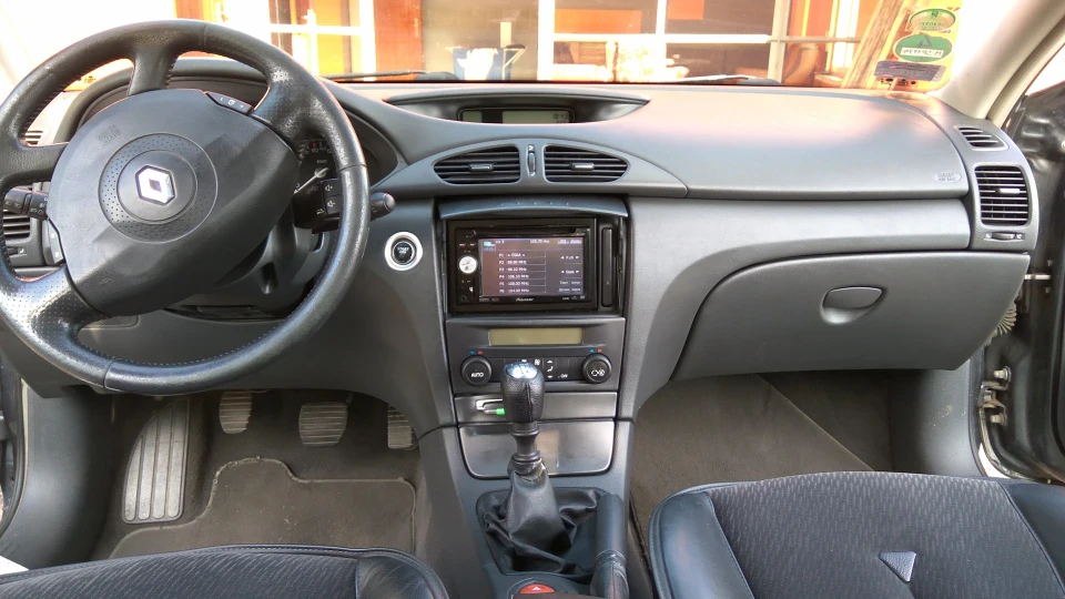 Renault Laguna Dark Blue 4