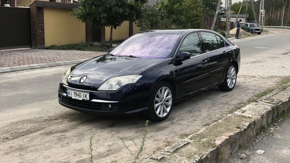 Renault Laguna Initial Paris 3