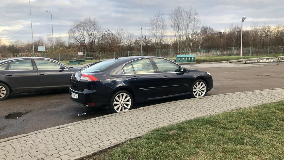 Renault Laguna Initial Paris 5