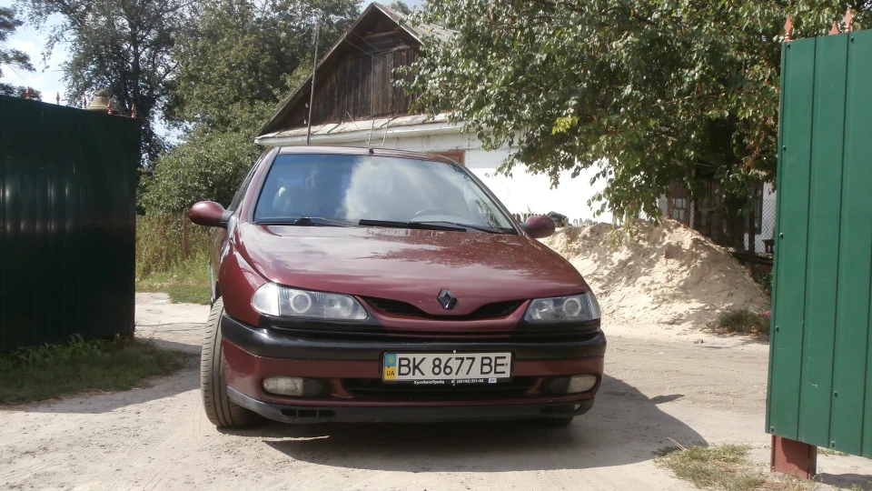 Renault Laguna RXE рідна дочка Саванни 2
