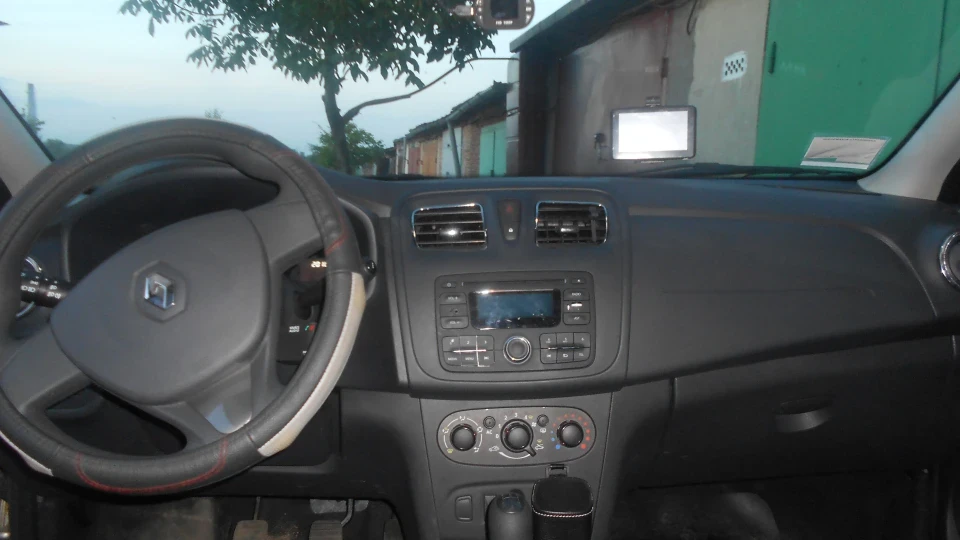 Renault Logan 2