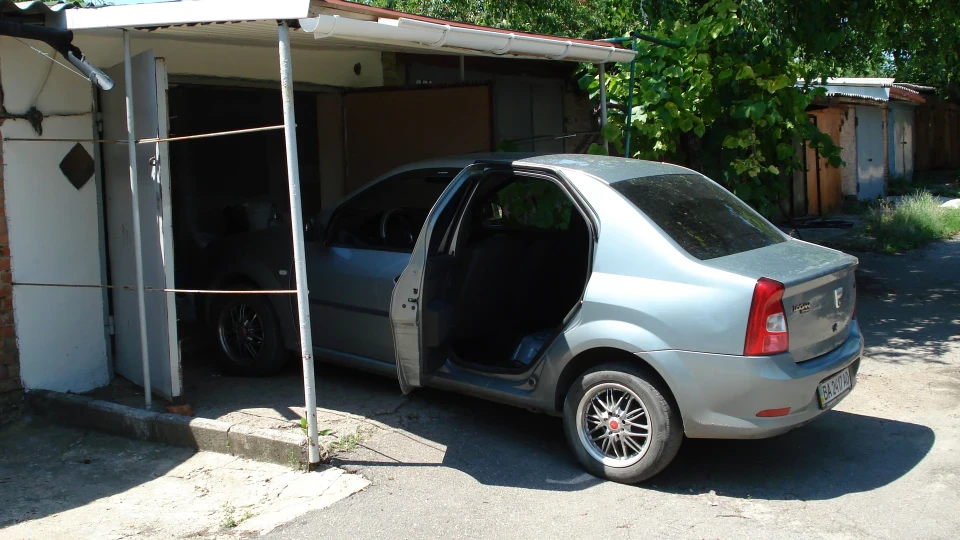 Renault Logan 4