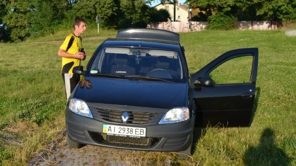 Renault Logan 1.4 2