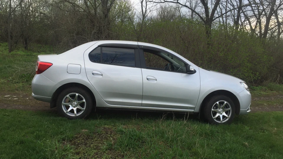Renault Logan 1.6 AT Expression GARRY 3