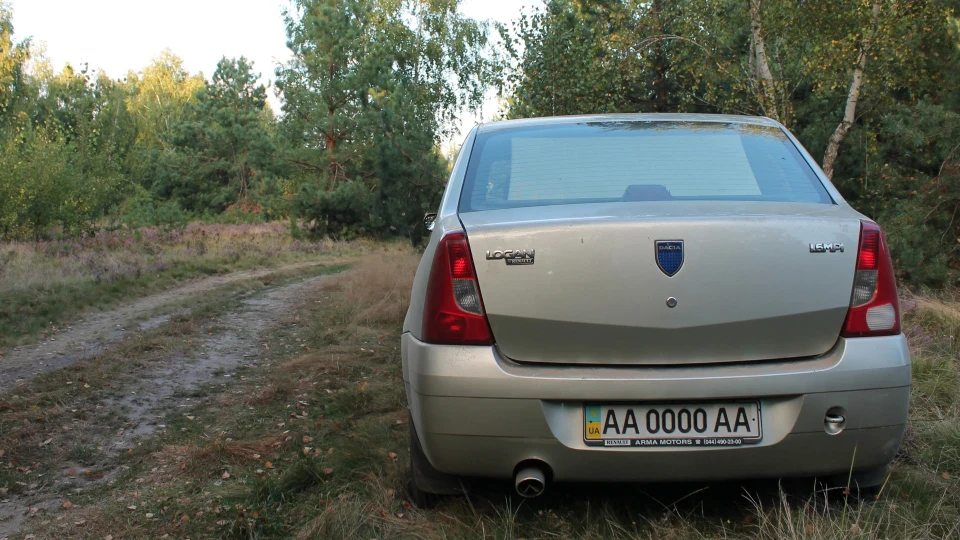 Renault Logan 1.6 2