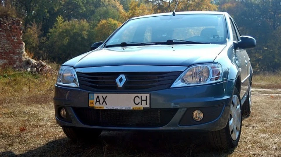 Renault Logan AMBIANCE Blue Mineral 3