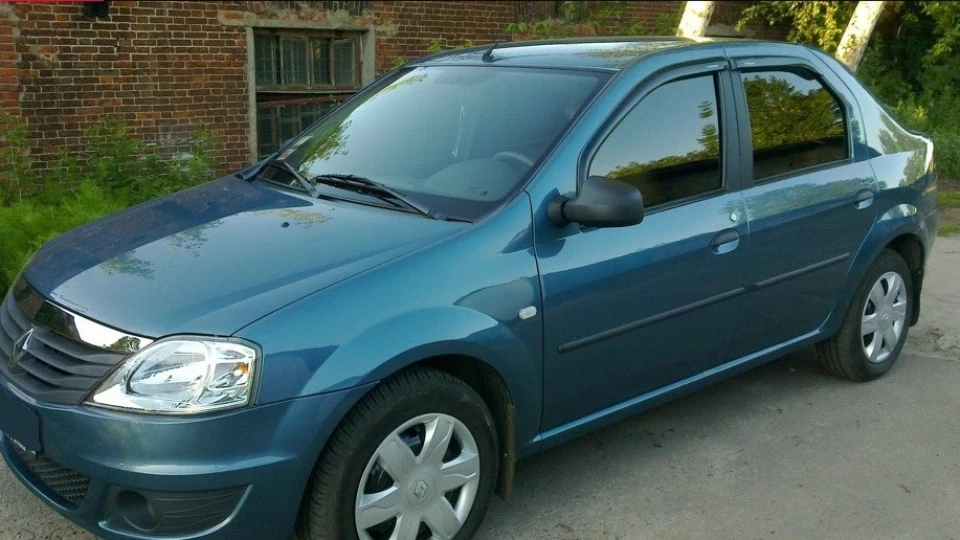 Renault Logan Ambiance Синій мінерал 3