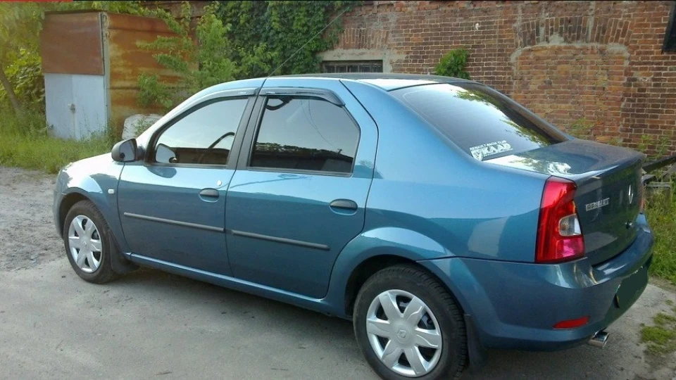 Renault Logan Ambiance Синій мінерал 4