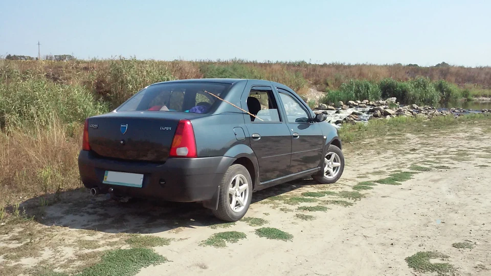 Renault Logan база 2