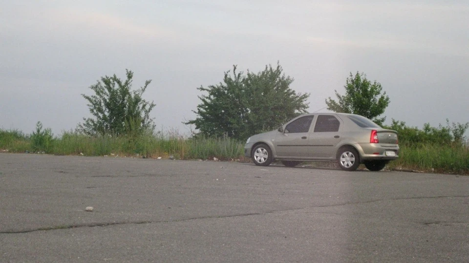 Renault Logan Бежевий Красень 4