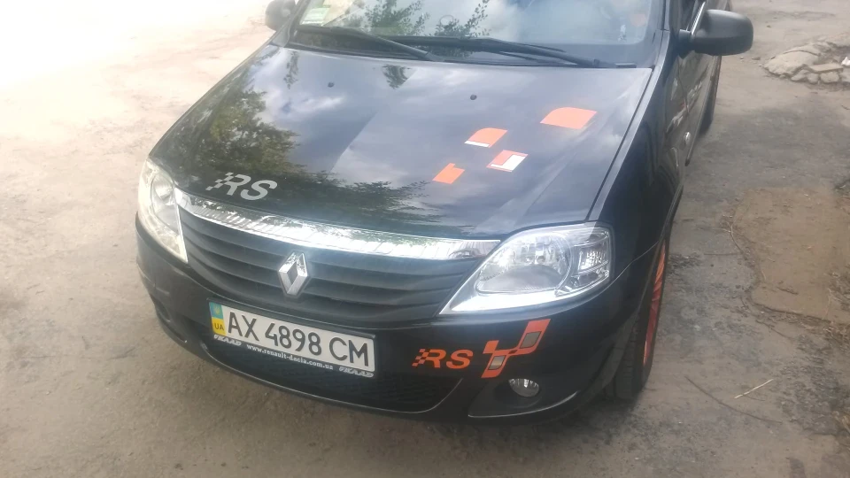 Renault Logan Black Line. Звати Джозі