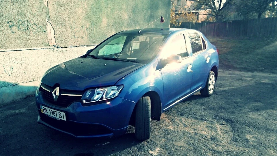 Renault Logan Бричка 3